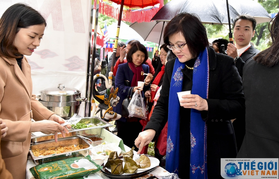 Tưng bừng Liên hoan Ẩm thực quốc tế lần thứ VI