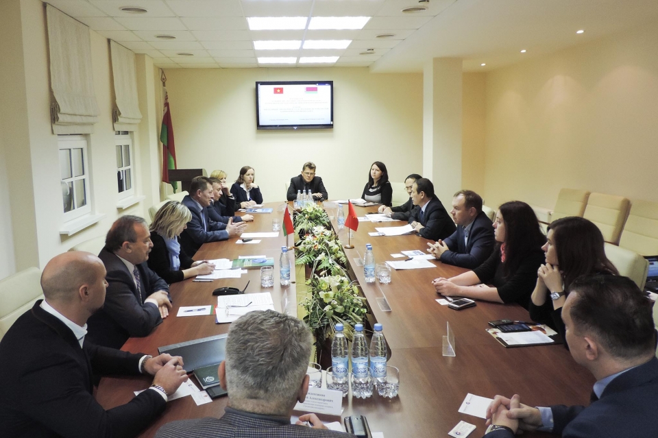 Xúc tiến thương mại hàng Việt Nam tại tỉnh Grodno, Belarus tin nhap 20181218222155