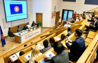 viet nam tiep nhan chu tich uy ban asean tai pakistan