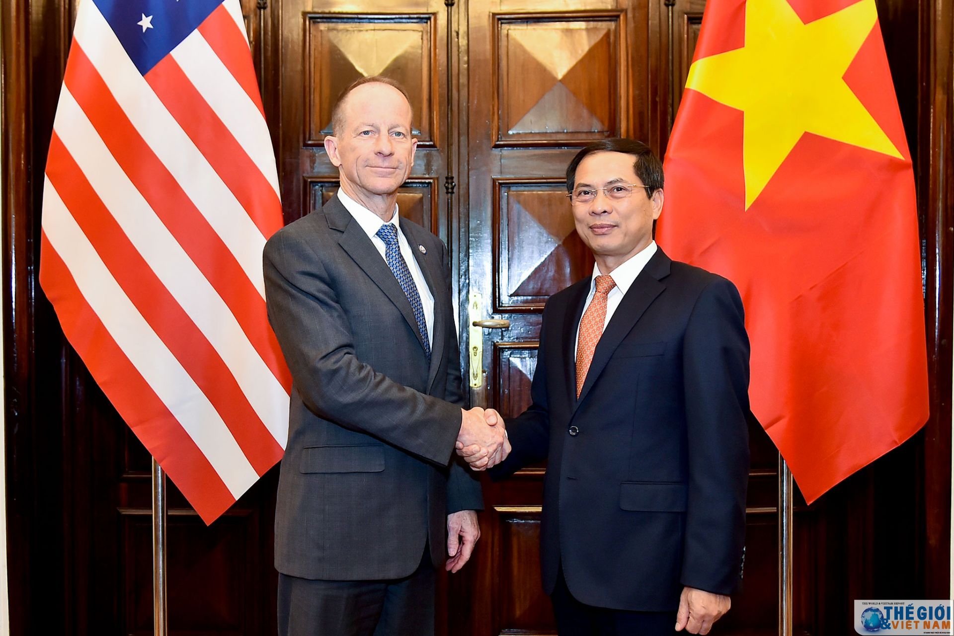 Thứ trưởng Thường trực Bùi Thanh Sơn hội đàm Trợ lý Ngoại trưởng Hoa Kỳ David Stilwell thu truong thuong truc bui thanh son hoi dam tro ly ngoai truong hoa ky david stilwell