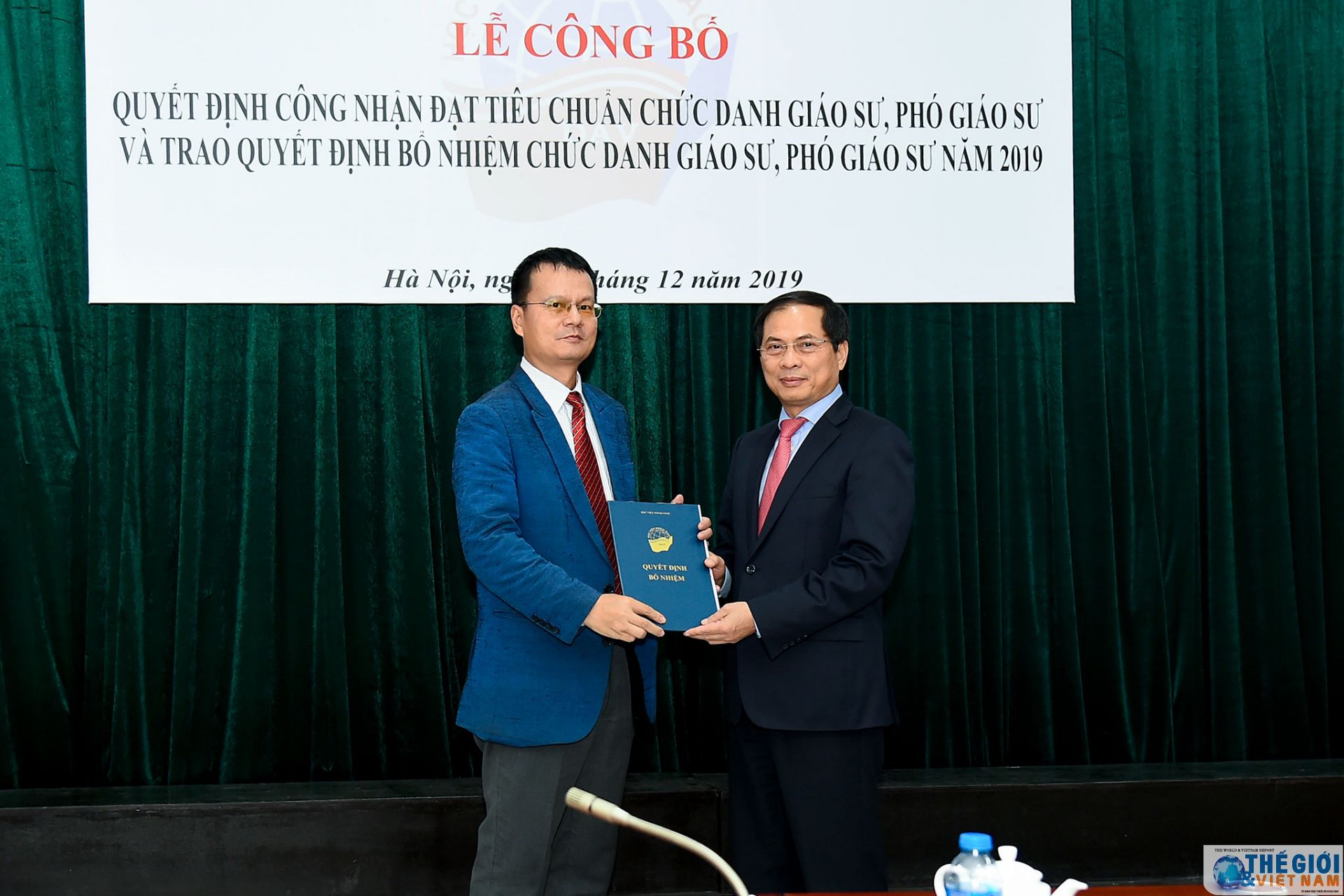 hoc vien ngoai giao trao quyet dinh bo nhiem chuc danh giao su pho giao su nam 2019