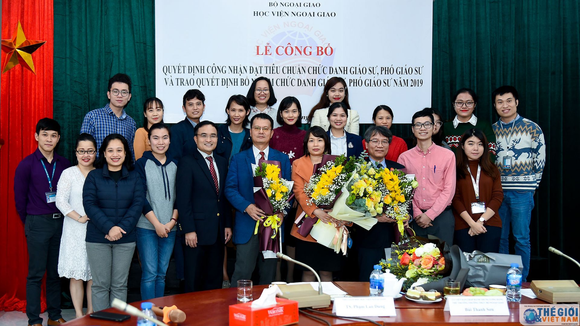hoc vien ngoai giao trao quyet dinh bo nhiem chuc danh giao su pho giao su nam 2019
