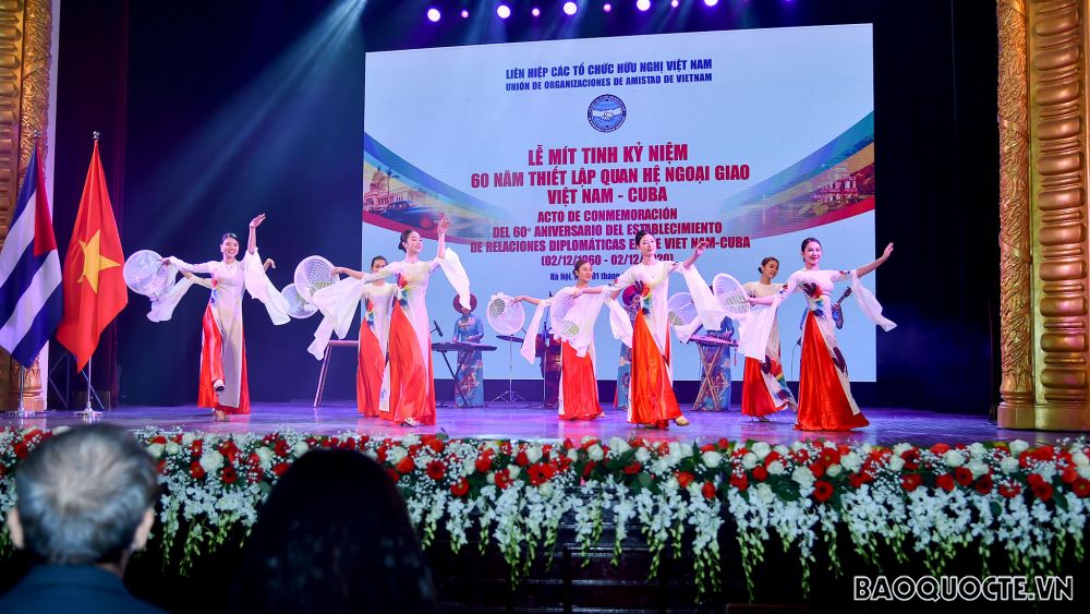 Mít tinh kỷ niệm 60 năm thiết lập quan hệ ngoại giao Việt Nam - Cuba