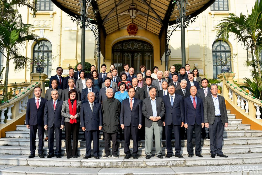 Khai mạc Hội thảo ‘Ngoại giao kinh tế đóng góp tích cực vào phát triển của đất nước’