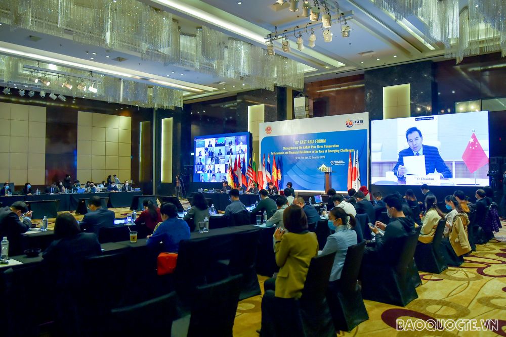 Ngày 10/12/2020, Thứ trưởng Nguyễn Quốc Dũng chủ trì Diễn đàn Đông Á (EAF) lần thứ 18 với chủ đề Tăng cường hợp tác ASEAN+3 nhằm nâng cao năng lực tự cường kinh tế