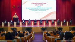 Xuất khẩu ngày 6-10/12: Đại sứ 'mách nước' cho doanh nghiệp xuất khẩu; ngành dệt may 'cán đích' 39 tỷ USD