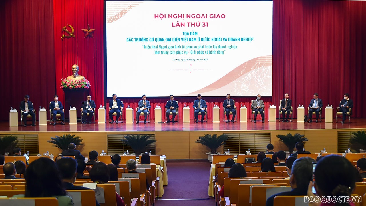 Xuất khẩu ngày 6-10/12: Đại sứ 'mách nước' cho doanh nghiệp xuất khẩu; ngành dệt may 'cán đích' 39 tỷ USD