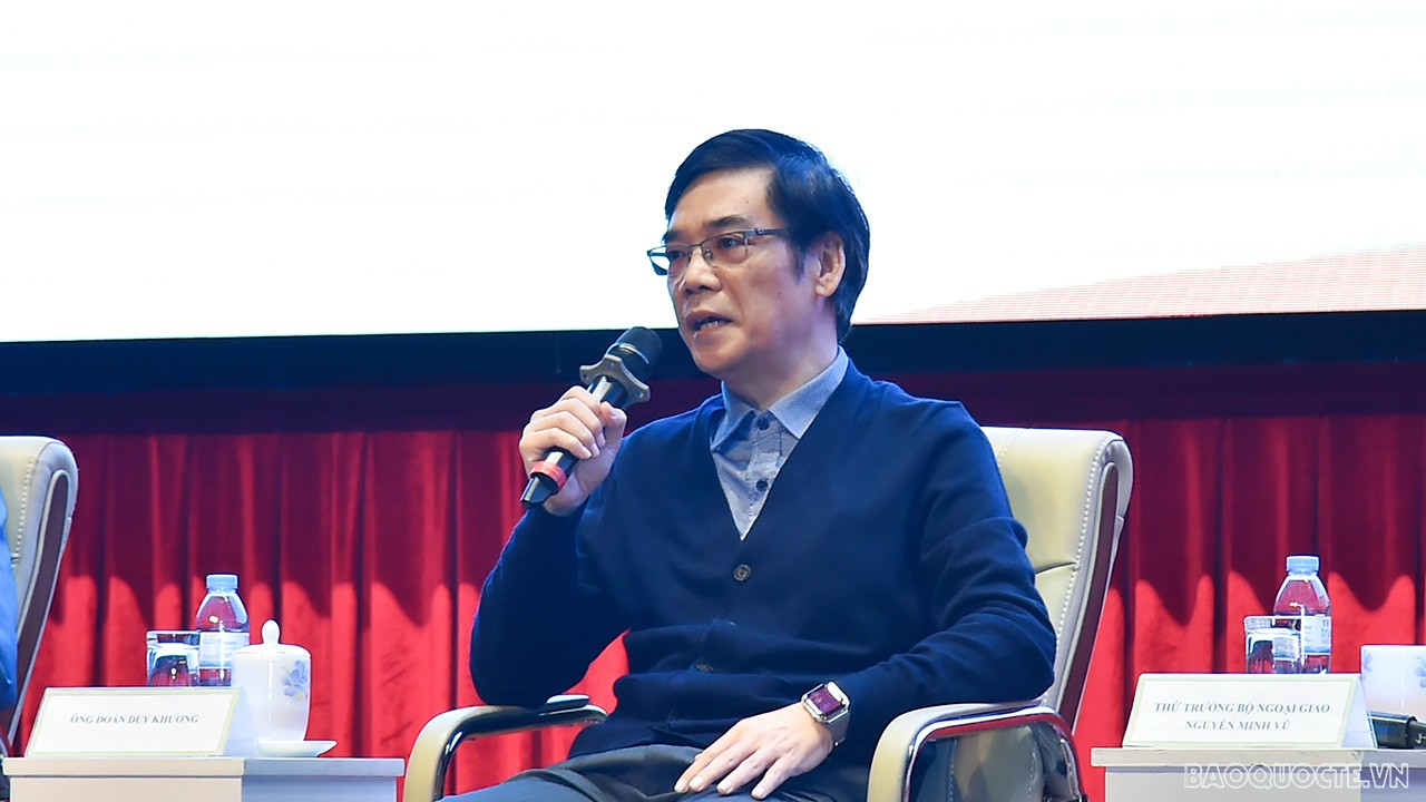 Trực tuyến: Tọa đàm giữa các Trưởng Cơ quan đại diện Việt Nam ở nước ngoài và doanh nghiệp Trực tuyến: Tọa đàm giữa các Trưởng Cơ quan đại diện Việt Nam ở nước ngoài và doanh nghiệp