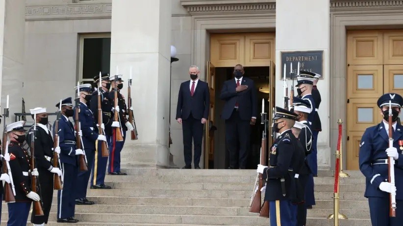 Bộ trưởng Quốc phòng Israel: Tel Aviv chuẩn bị phương án quân sự, ngăn Iran có được bom hạt nhân