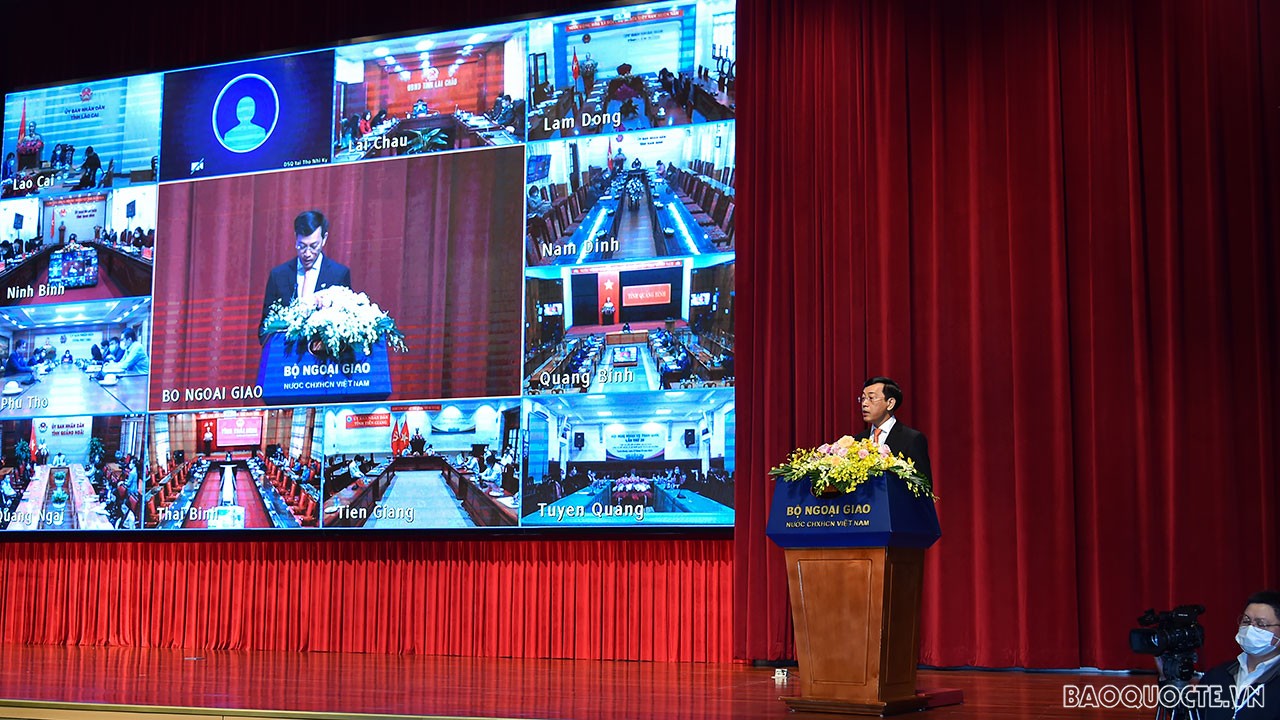 Đang trực tuyến: Khai mạc Hội nghị Ngoại vụ toàn quốc lần thứ 20