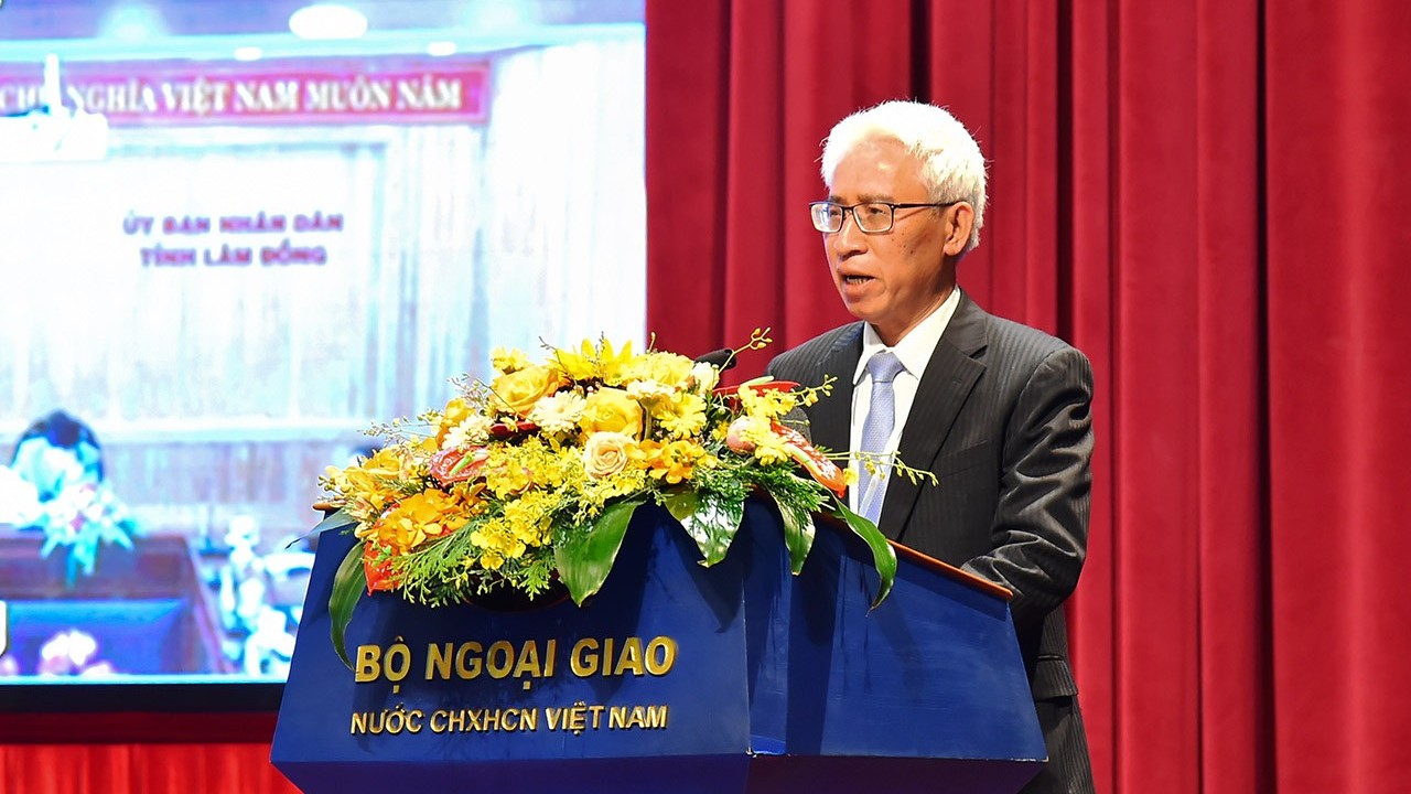 Hợp tác phòng chống Covid-19: Điểm sáng mới trong quan hệ Việt-Trung