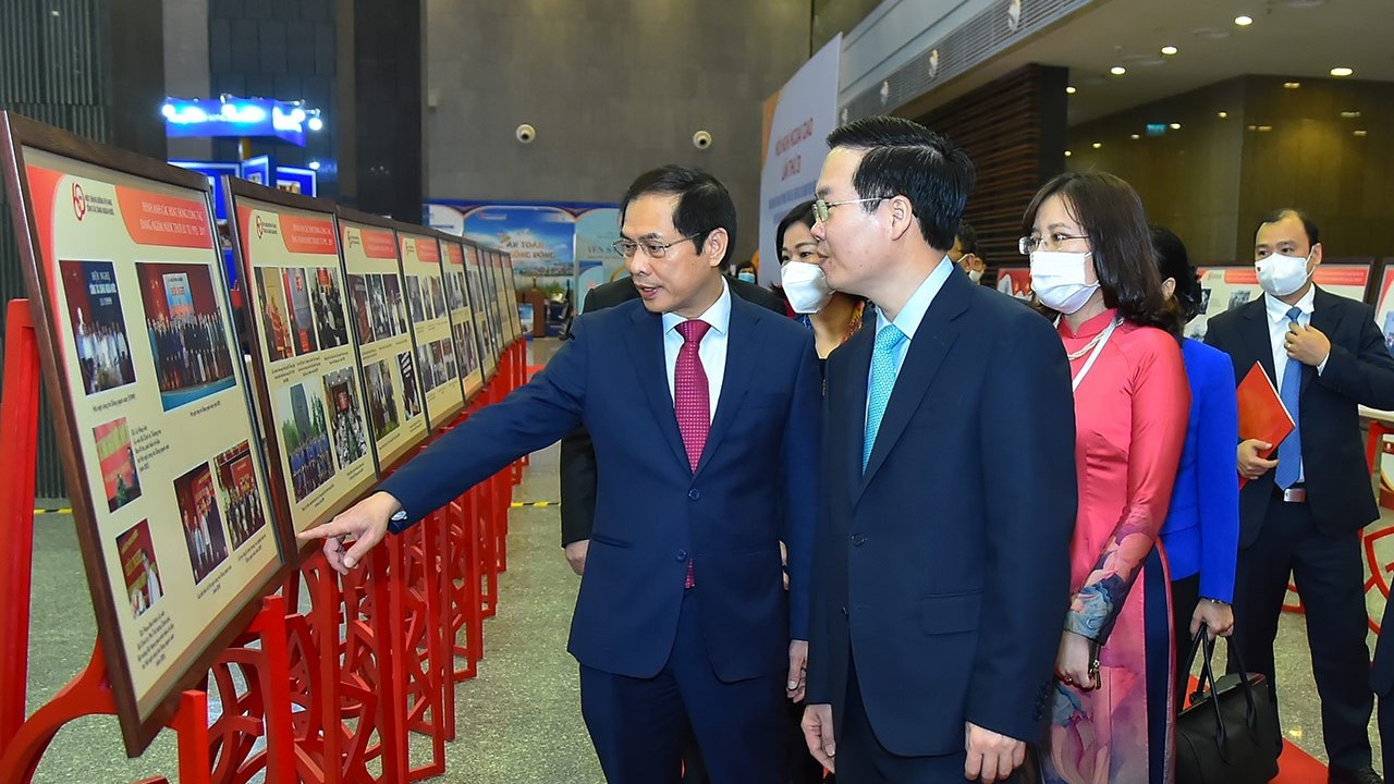 Khai mạc Hội nghị về công tác xây dựng Đảng và công tác Đảng ngoài nước