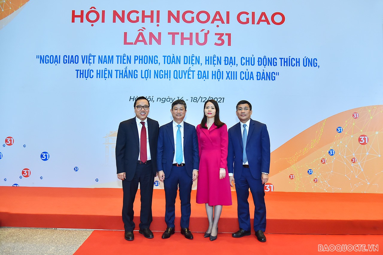 Toàn cảnh Hội nghị Ngoại giao lần thứ 31 qua ảnh