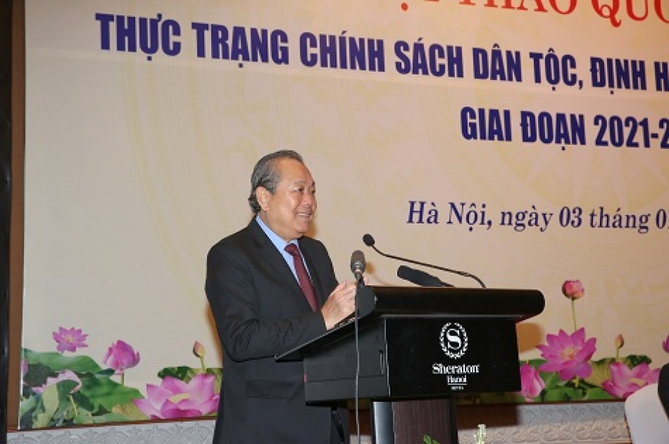 Thực trạng chính sách dân tộc để đồng bào tự vươn lên thoát nghèo phan dau den 2030 khong con ho dan toc thieu so thieu dat o nuoc sinh hoat