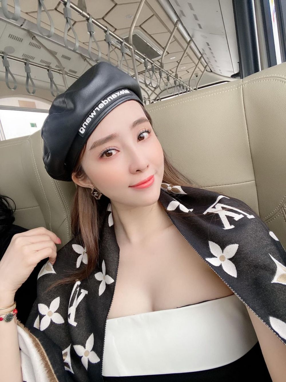 Sao Việt tuần qua: