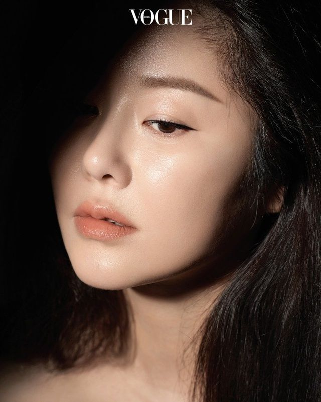 Ngắm 'nữ thần sắc đẹp', mỹ nhân không tuổi xứ Hàn Go Hyun Jung