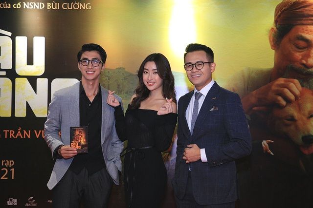 NSND Thu Hà đọ nhan sắc trẻ trung với NSƯT Chiều Xuân, Khánh Huyền