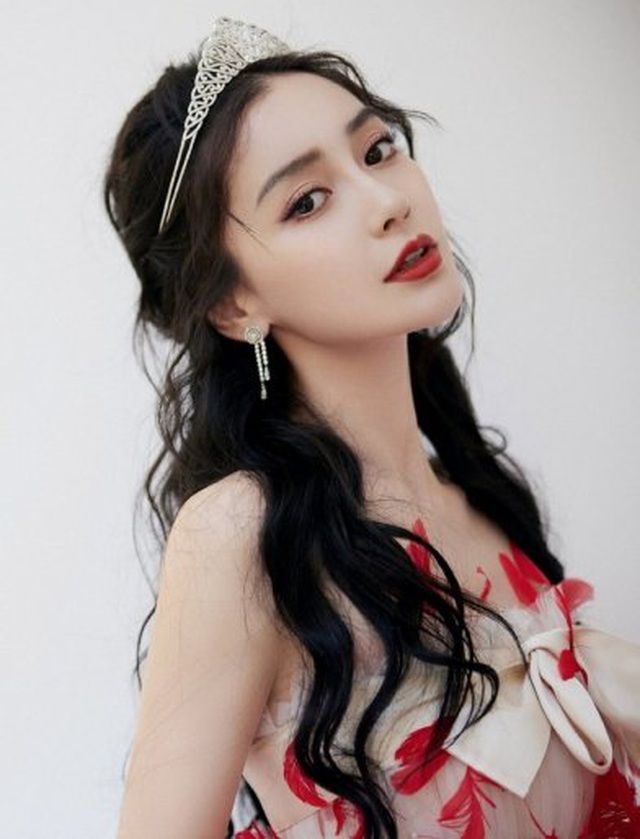 Trước tin đồn Angelababy từng là 'người thứ ba', Huỳnh Hiểu Minh lên tiếng Trước tin đồn Angelababy từng là 'người thứ ba', Huỳnh Hiểu Minh lên tiếng
