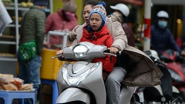 Trời rét, hàng trăm nghìn học sinh nghỉ học