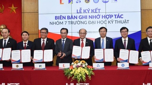 7 đại học kỹ thuật hợp sức tiên phong chuyển đổi số trong giảng dạy