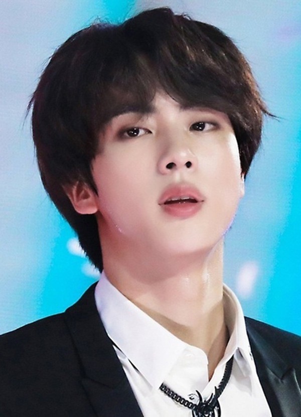 V nhóm BTS vượt Lee Min Ho trở thành 'Ngôi sao đẹp trai nhất xứ Hàn'