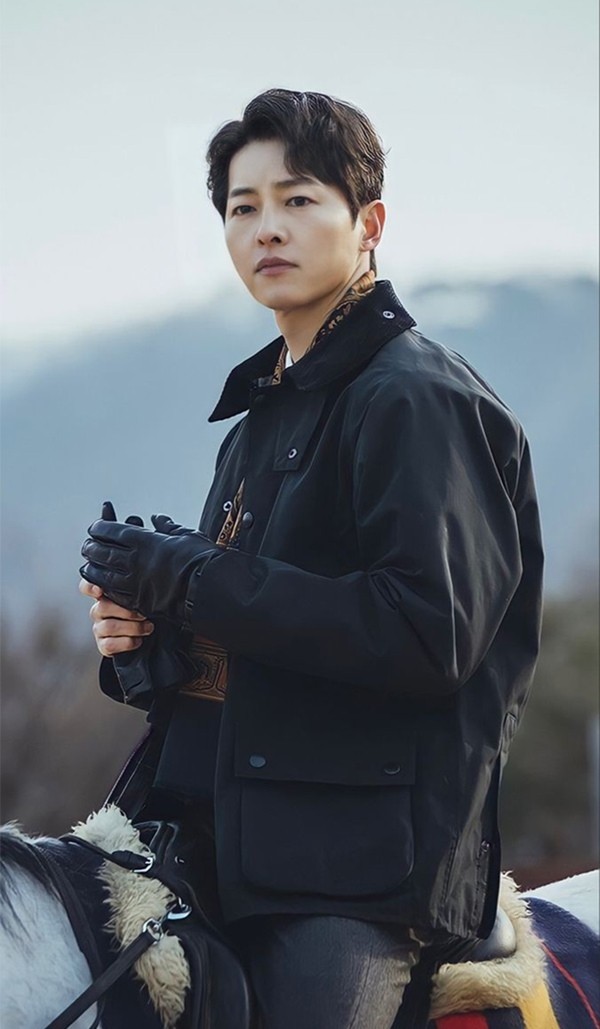 V nhóm BTS vượt Lee Min Ho trở thành 'Ngôi sao đẹp trai nhất xứ Hàn'