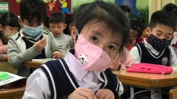Chuyên gia Y tế: Phải cho trẻ trở lại trường học, không thể chờ đợi thêm nữa