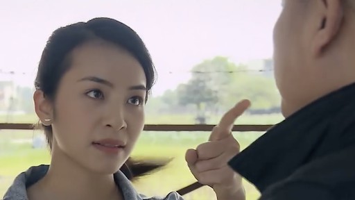 Phố trong làng tập 44: Hoài 'bóc mẽ' âm mưu của Thuận, vì sao bố Đông ép Hải đi học?