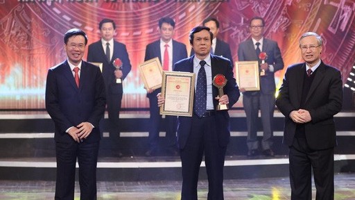 67 tác phẩm đoạt giải báo chí Búa liềm vàng 2021