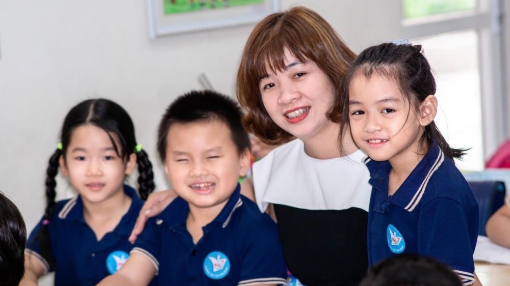 Hà Nội: Học sinh từ lớp 1 - 6 các huyện, thị xã trở lại trường từ ngày 10/2