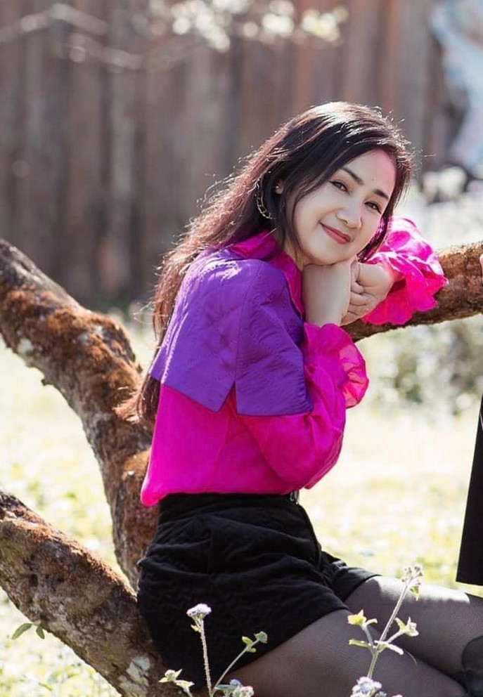 Ngỡ ngàng nhan sắc trẻ trung của NSND Thu Hà