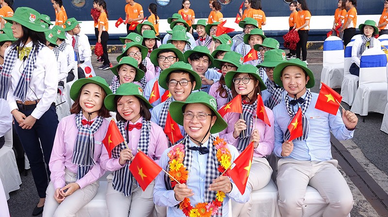 TS. Trịnh Lê Anh: Mỗi người Việt trẻ hãy là một 'sứ giả' văn hóa TS. Trịnh Lê Anh: Mỗi người Việt trẻ hãy là một 'sứ giả' văn hóa