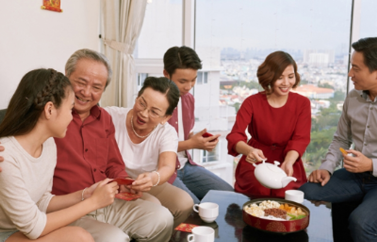 Chúng ta nên ăn tết thế nào?