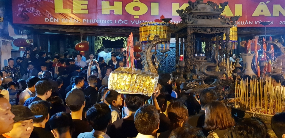 le hoi thoi hoi nhap phai the nao cho dung