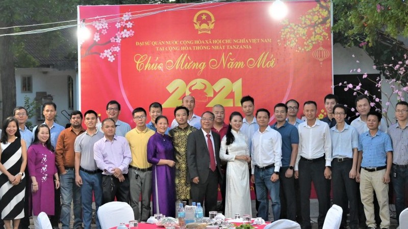 Đậm đà hương vị Tết Việt trong buổi gặp mặt mừng Xuân Tân Sửu tại Tanzania