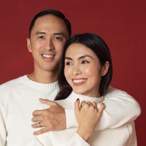 Sao Việt rộn ràng đón Tết