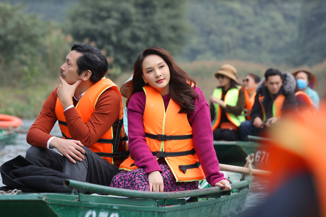 Bảo Thanh hội ngộ dàn diễn viên phim Về nhà đi con Bảo Thanh hội ngộ dàn diễn viên phim Về nhà đi con