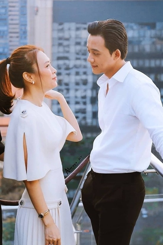 Ngắm Mỹ Tâm và Mai Tài Phến diện đồ đôi