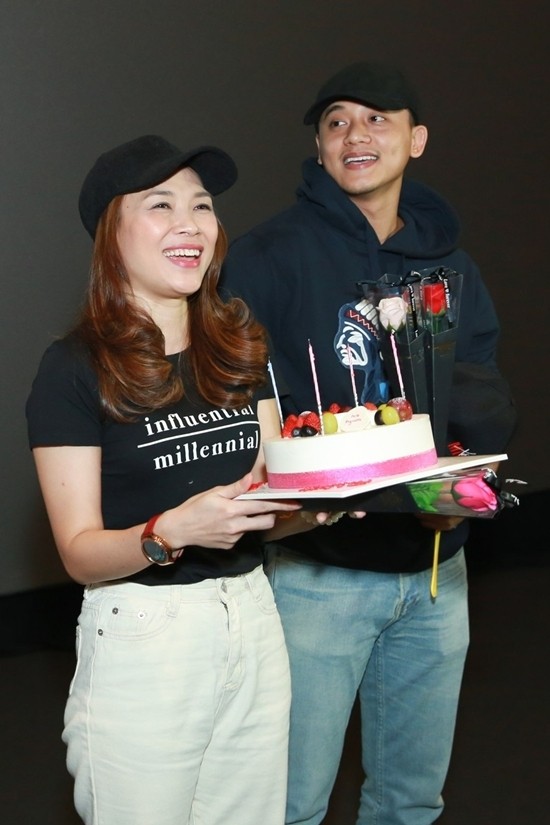 Ngắm Mỹ Tâm và Mai Tài Phến diện đồ đôi