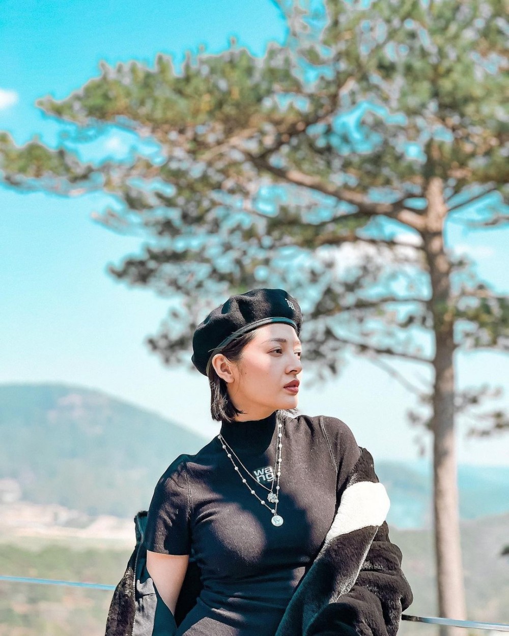 Sao Việt tuần qua: Tin đồn Mỹ Tâm yêu Mai Tài Phến nổi 'rần rần' trên mạng, phản ứng bất ngờ của Lý Nhã Kỳ...