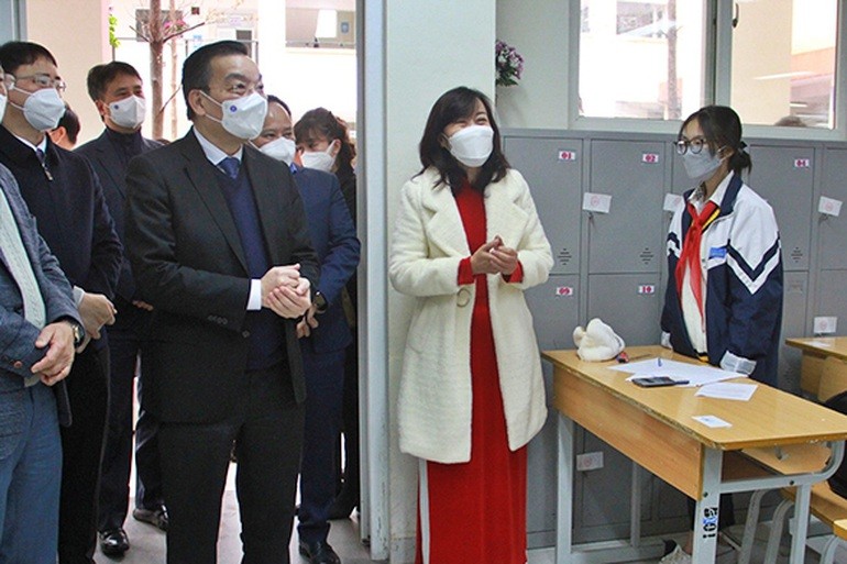 Chủ tịch Hà Nội nói về lộ trình cho học sinh các cấp đến trường