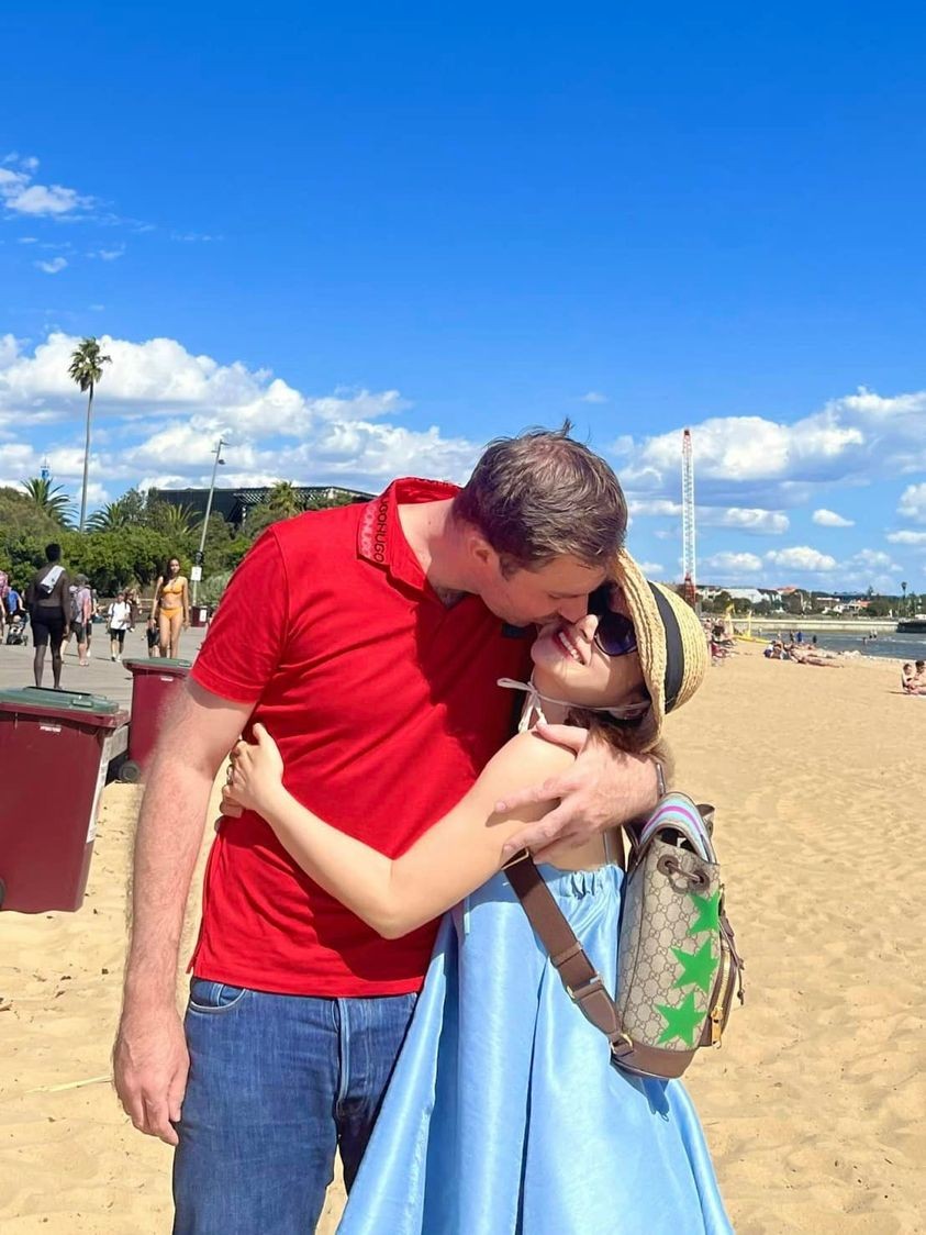 Sao Việt: Thu Quỳnh nhiễm Covid-19, Khả Ngân nhắn nhủ fan Sao Việt: Thu Quỳnh nhiễm Covid-19, Khả Ngân nhắn nhủ fan