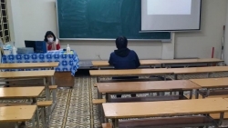 Tranh cãi: Dạy trực tiếp làm gì khi chỉ 1 học sinh đến lớp?