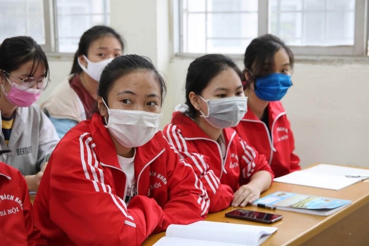 Hàng nghìn sinh viên là F0, trường đại học vội vàng dừng lịch học trực tiếp Hàng nghìn sinh viên là F0, trường đại học vội vàng dừng lịch học trực tiếp
