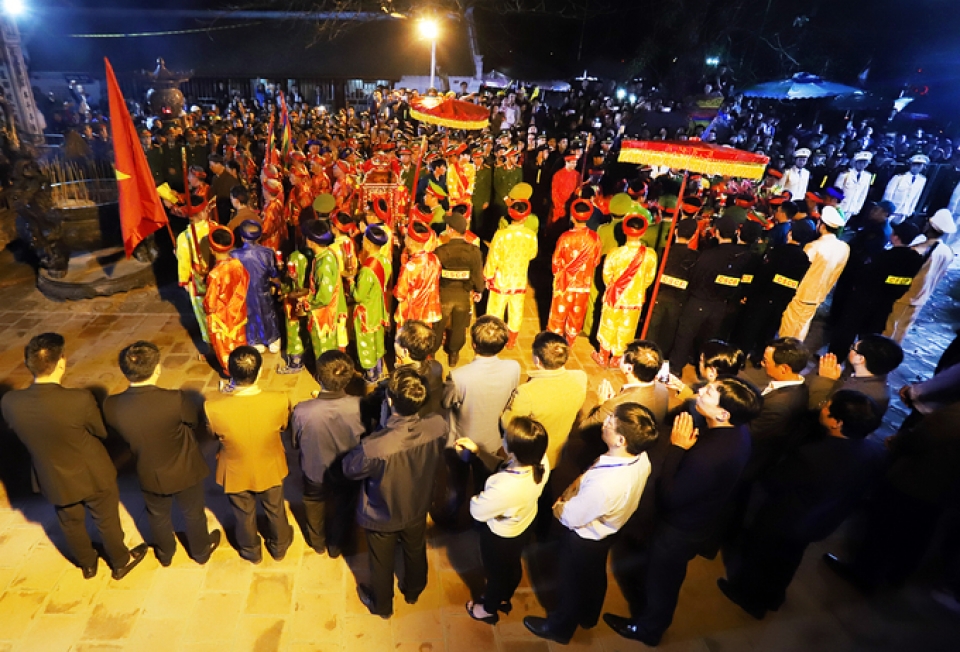 Để niềm vui du xuân đầu năm thêm trọn vẹn... de niem vui du xuan dau nam them tron ven