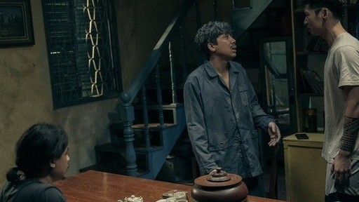 Bố già của Trấn Thành được ví như 'bom nguyên tử' khi chạm mốc 200 tỷ đồng