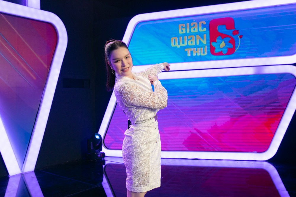 Lý Nhã Kỳ lại gây sốc khi phát ngôn về sở trường kiếm tiền