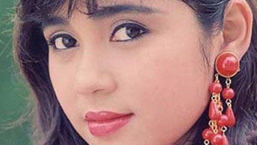 Phản ứng của 'Người đẹp Tây đô' Việt Trinh khi bị bóng gió bán hàng từ thiện để hút like