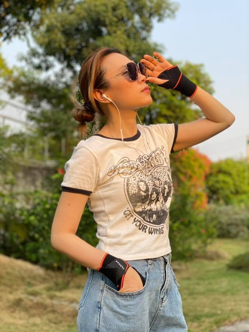 Sao Việt tuần qua: Hồng Diễm đón sinh nhật như tuổi 20