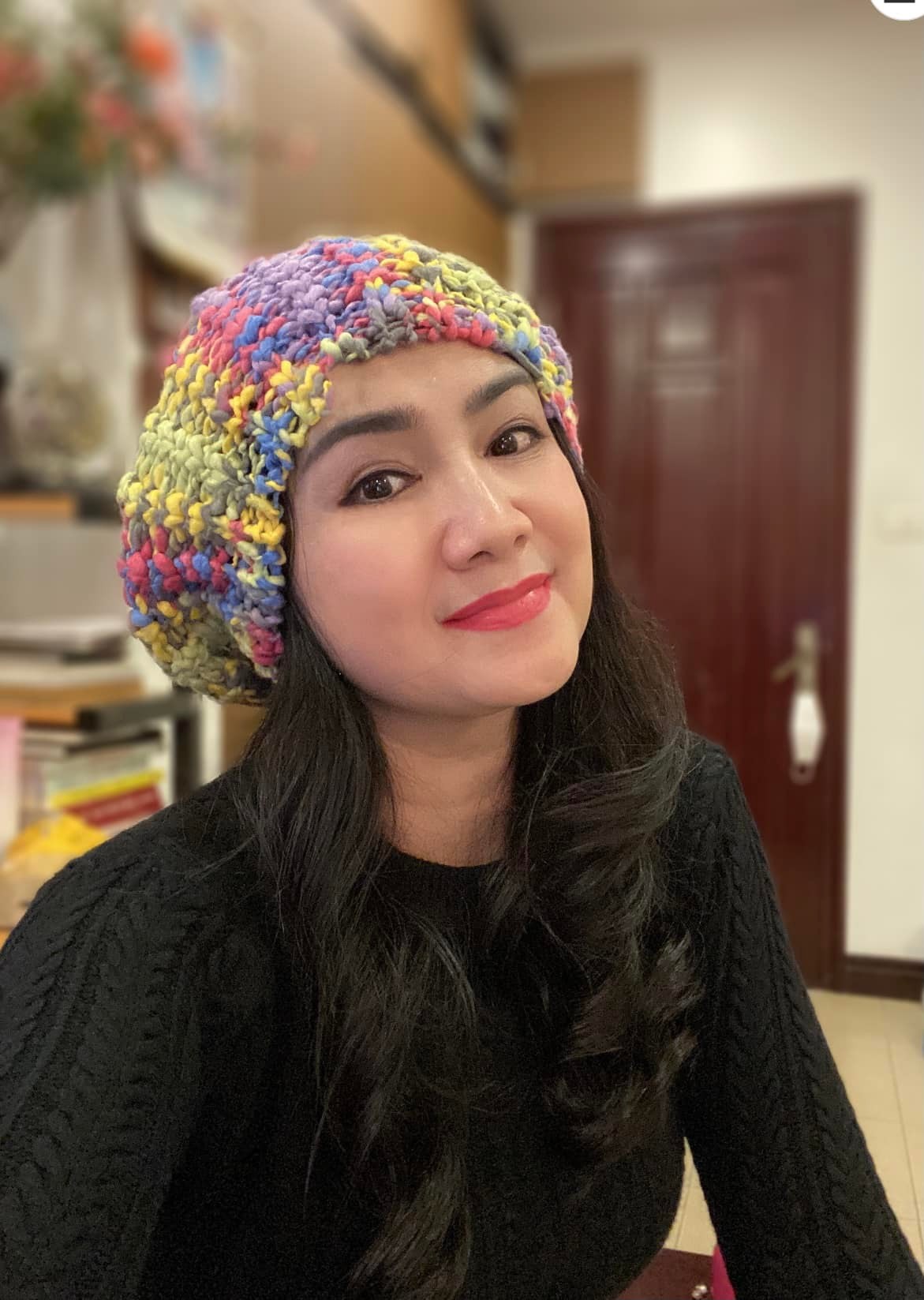 Sao Việt: Hồng Diễm đọ sắc cùng dàn mỹ nhân, Midu khoe thân hình nóng bỏng